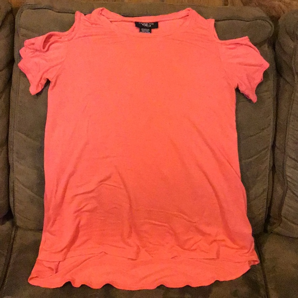 Cold shoulder short sleeve shirt